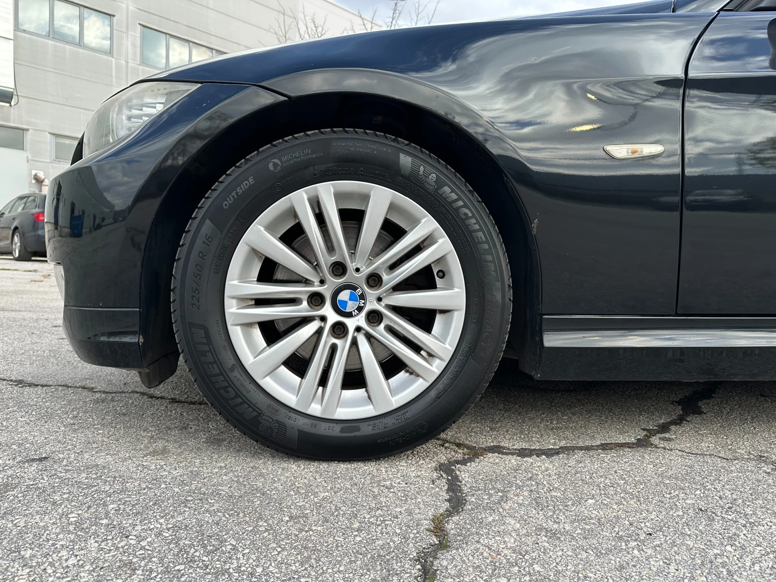 BMW 318 2.0d 143 к.с. - изображение 8