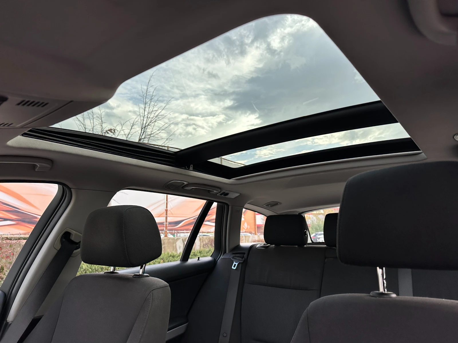 BMW 318 2.0d 143 .. | Mobile.bg   12