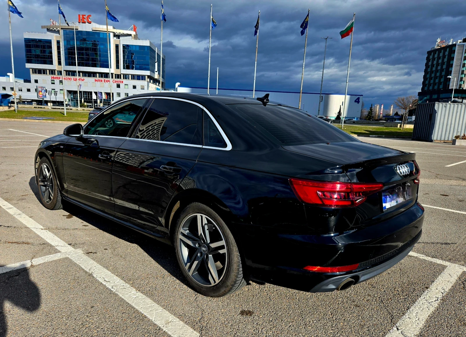 Audi A4 2.0 tfsi 252 к.с. - изображение 6