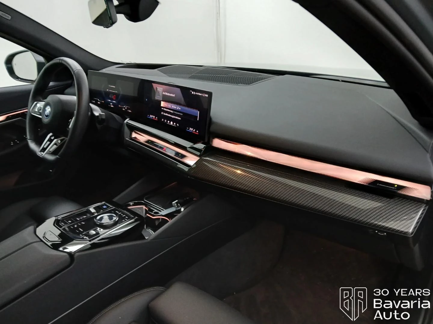 BMW i5 40 eDrive Touring M Sport Paket - изображение 7