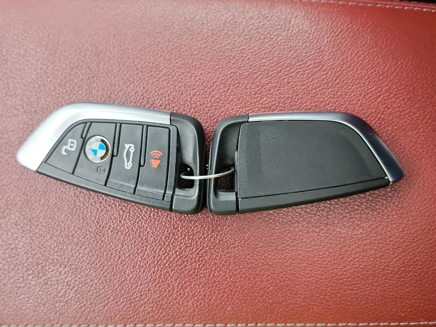 BMW i4 M-pkg* Harman/Kardon* Подгрев* Обдух* Пано, снимка 9 - Автомобили и джипове - 53746613