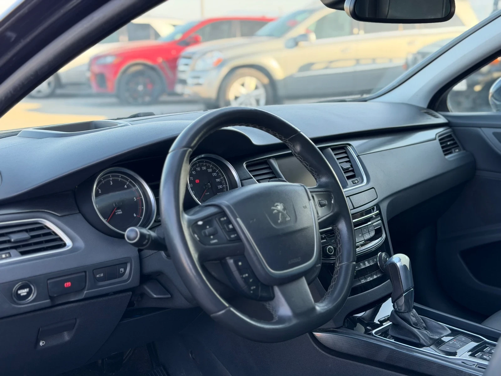 Peugeot 508 2.0 BlueHDi / АВТОМАТ / КОЖА / ПАНОРАМА / НАВИ, снимка 7 - Автомобили и джипове - 53838615