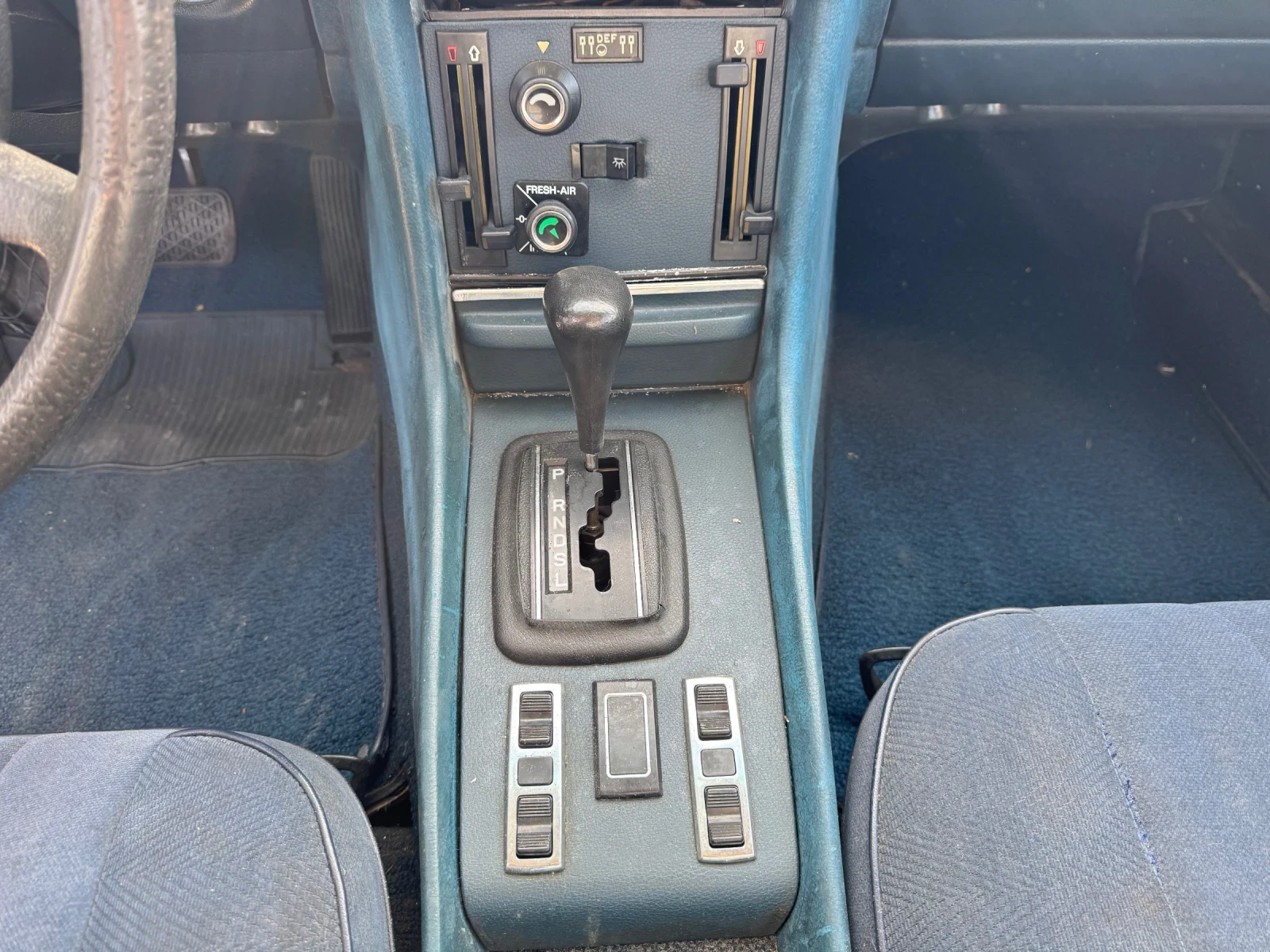 Mercedes-Benz SLC 450 V8 , снимка 12 - Автомобили и джипове - 54016301