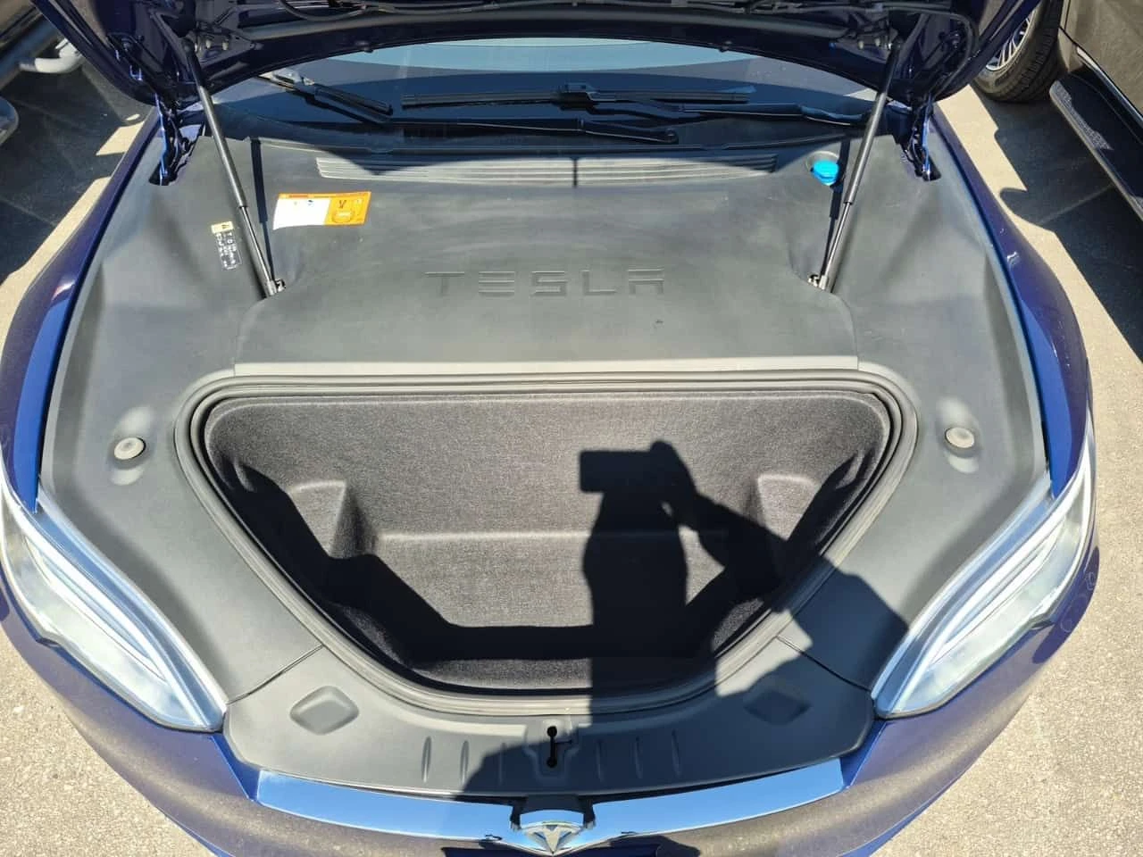 Tesla Model S AWD| 2 КЛЮЧА| ПАНОРАМА| 2 КЛЮЧА| АВТОПИЛОТ| , снимка 14 - Автомобили и джипове - 54292225