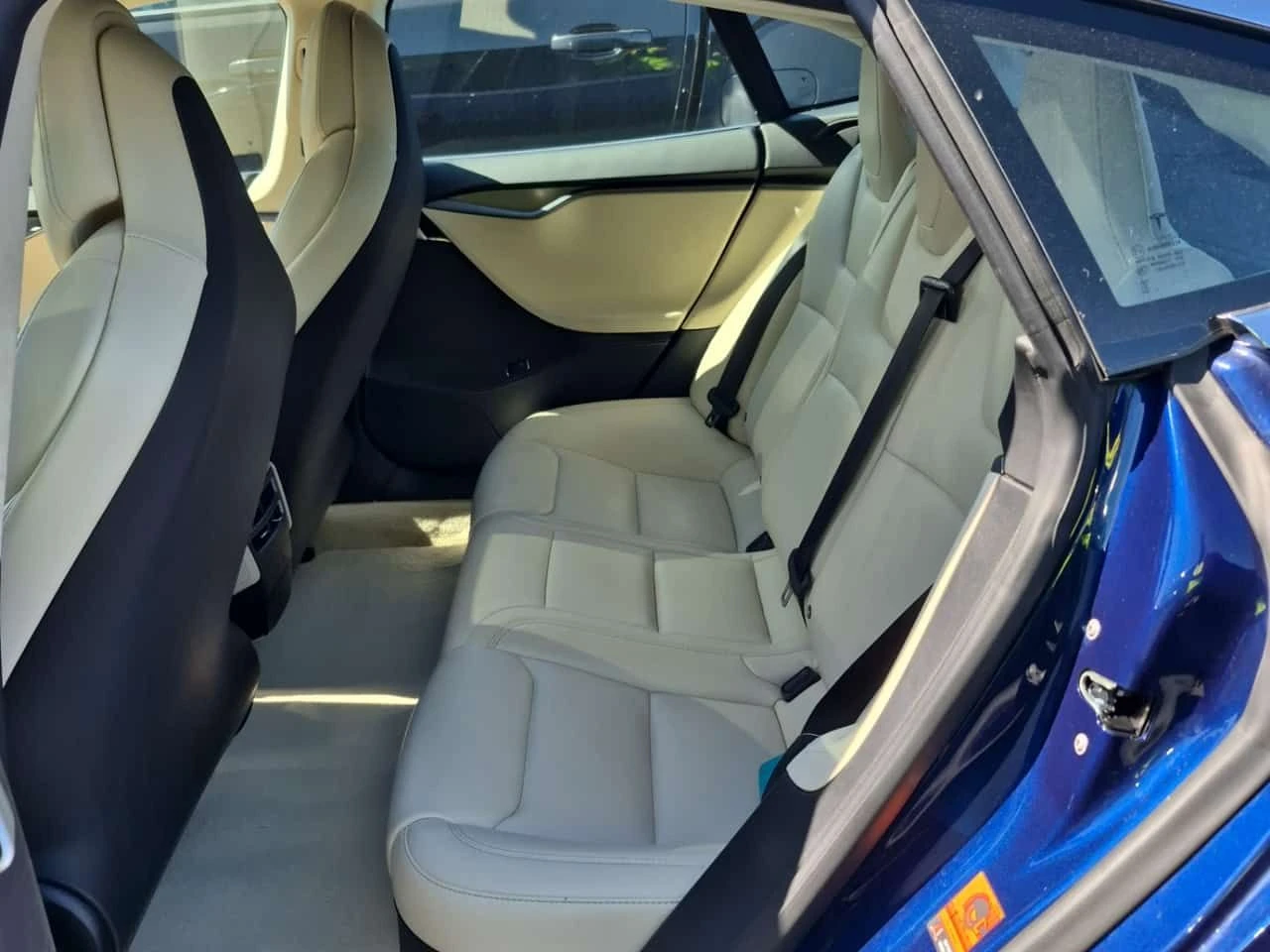 Tesla Model S AWD| 2 КЛЮЧА| ПАНОРАМА| 2 КЛЮЧА| АВТОПИЛОТ| , снимка 3 - Автомобили и джипове - 54292225