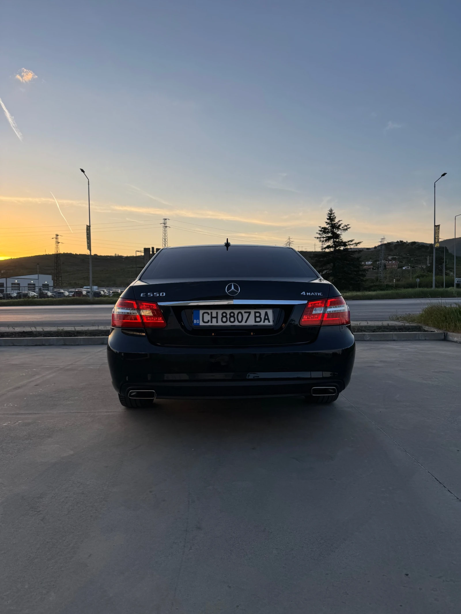 Mercedes-Benz E 500 AMG ГАЗ, снимка 7 - Автомобили и джипове - 54358505