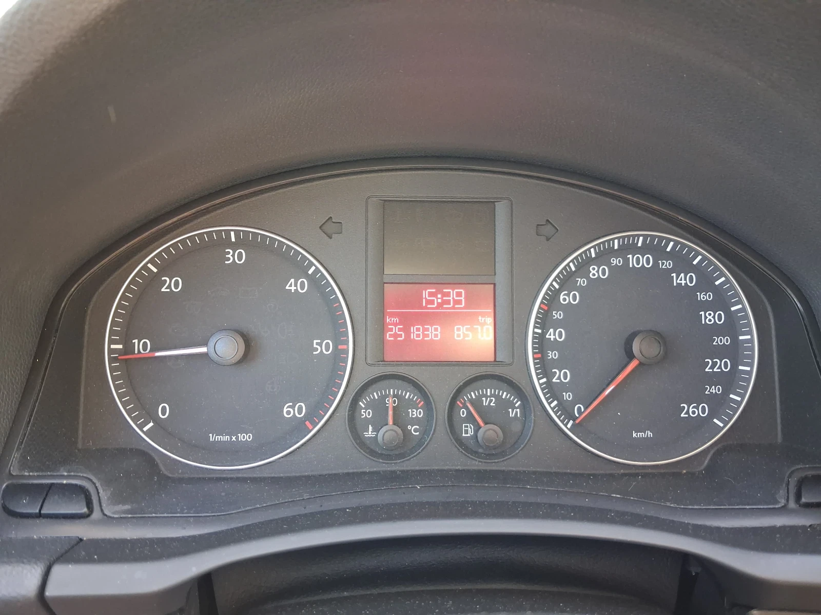 VW Golf 1.9 TDI 105кс, снимка 10 - Автомобили и джипове - 54599218