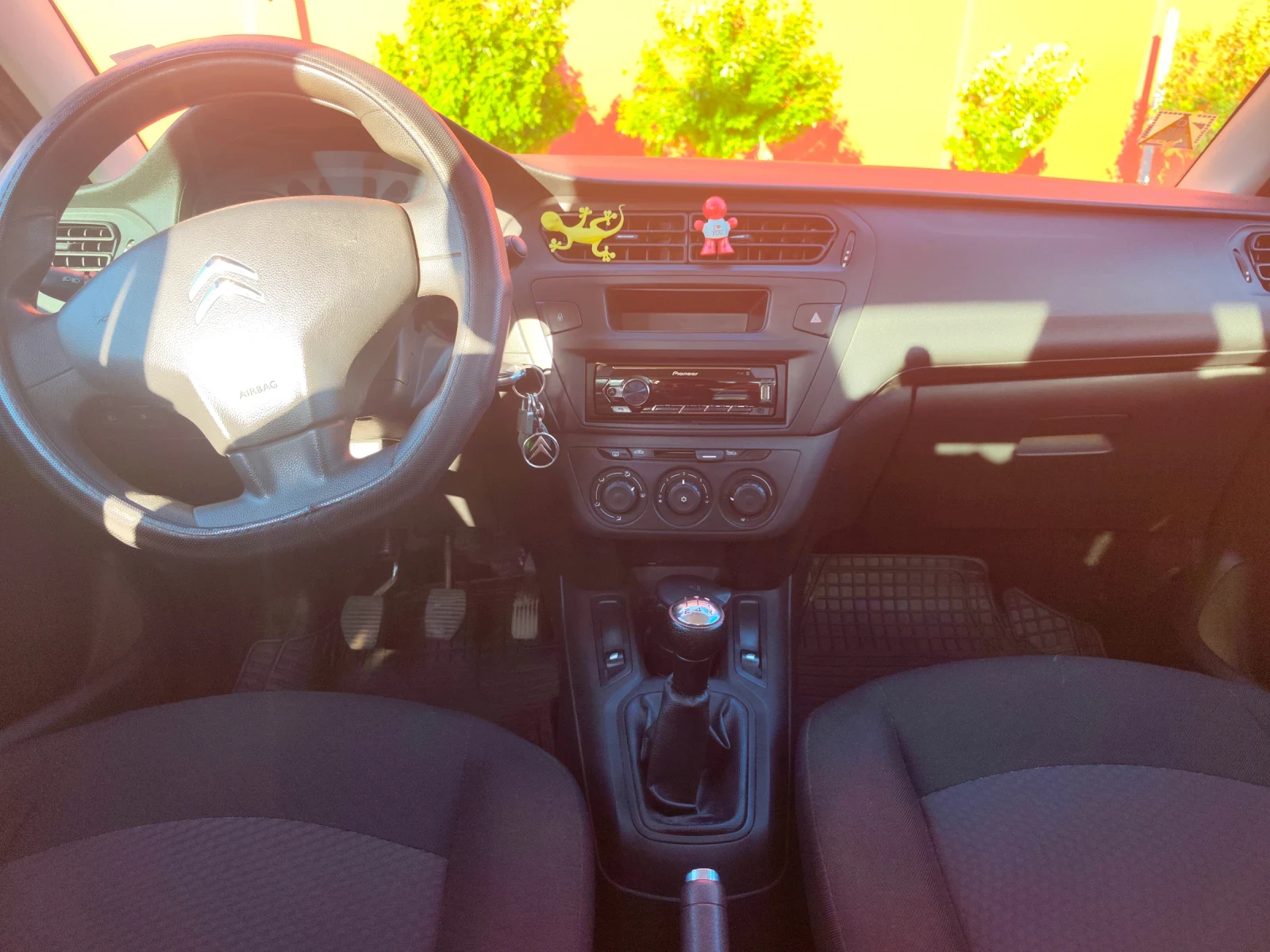 Citroen C-Elysee, снимка 2 - Автомобили и джипове - 54661764