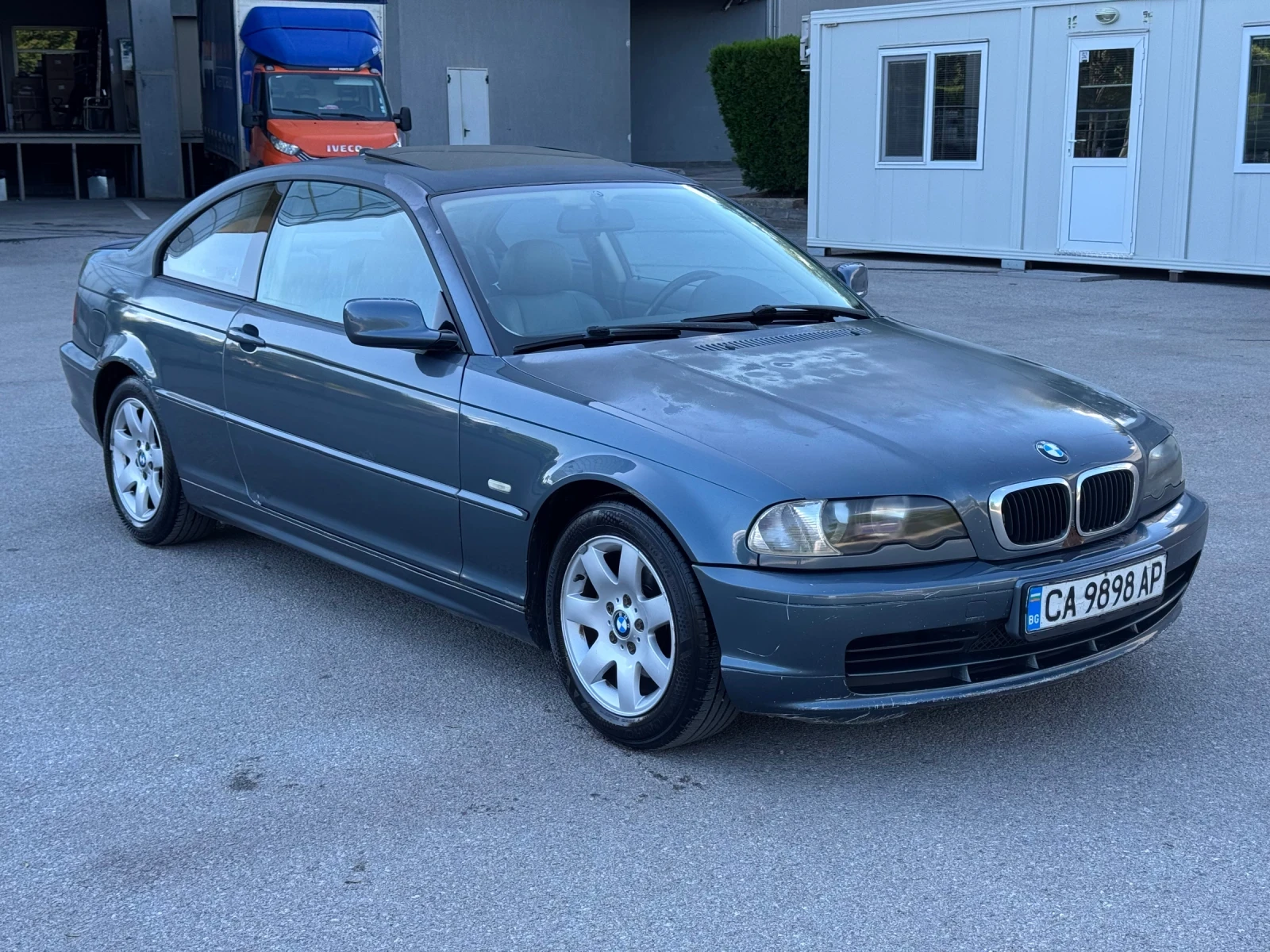 BMW 318 Ci Газов Инжекцион, снимка 3 - Автомобили и джипове - 54903289