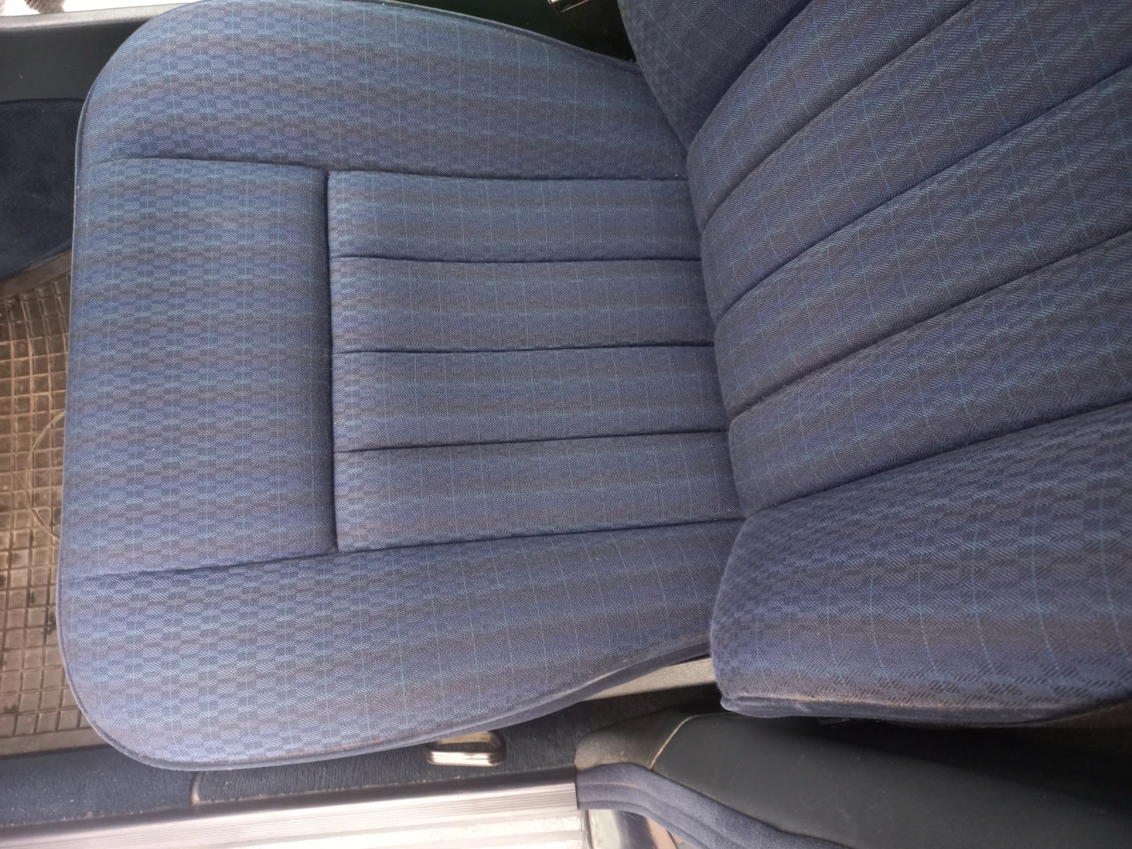 Mercedes-Benz 124, снимка 8 - Автомобили и джипове - 55332829