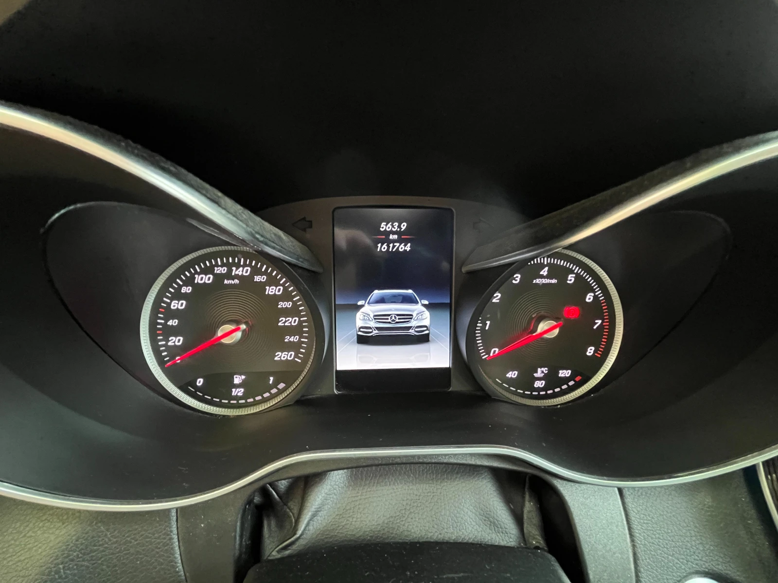 Mercedes-Benz C 180, снимка 15 - Автомобили и джипове - 55381427