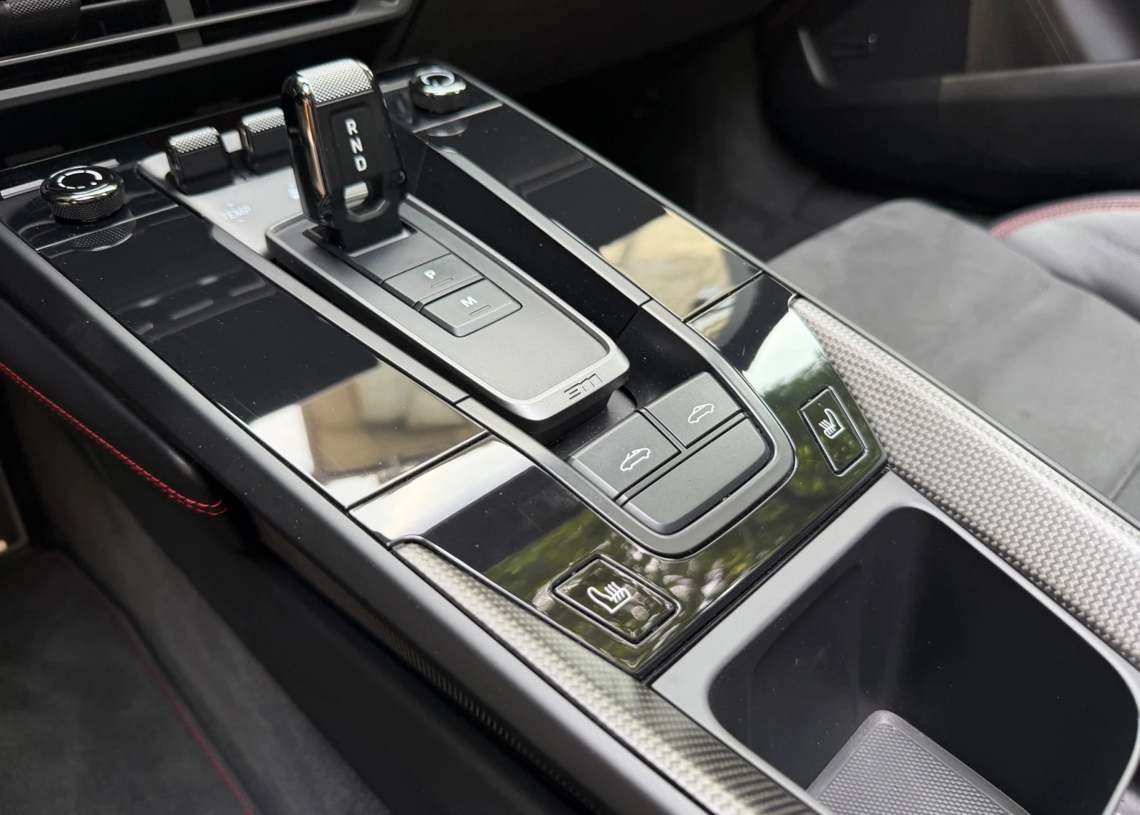 Porsche 911 Targa 4 GTS, снимка 8 - Автомобили и джипове - 55477221