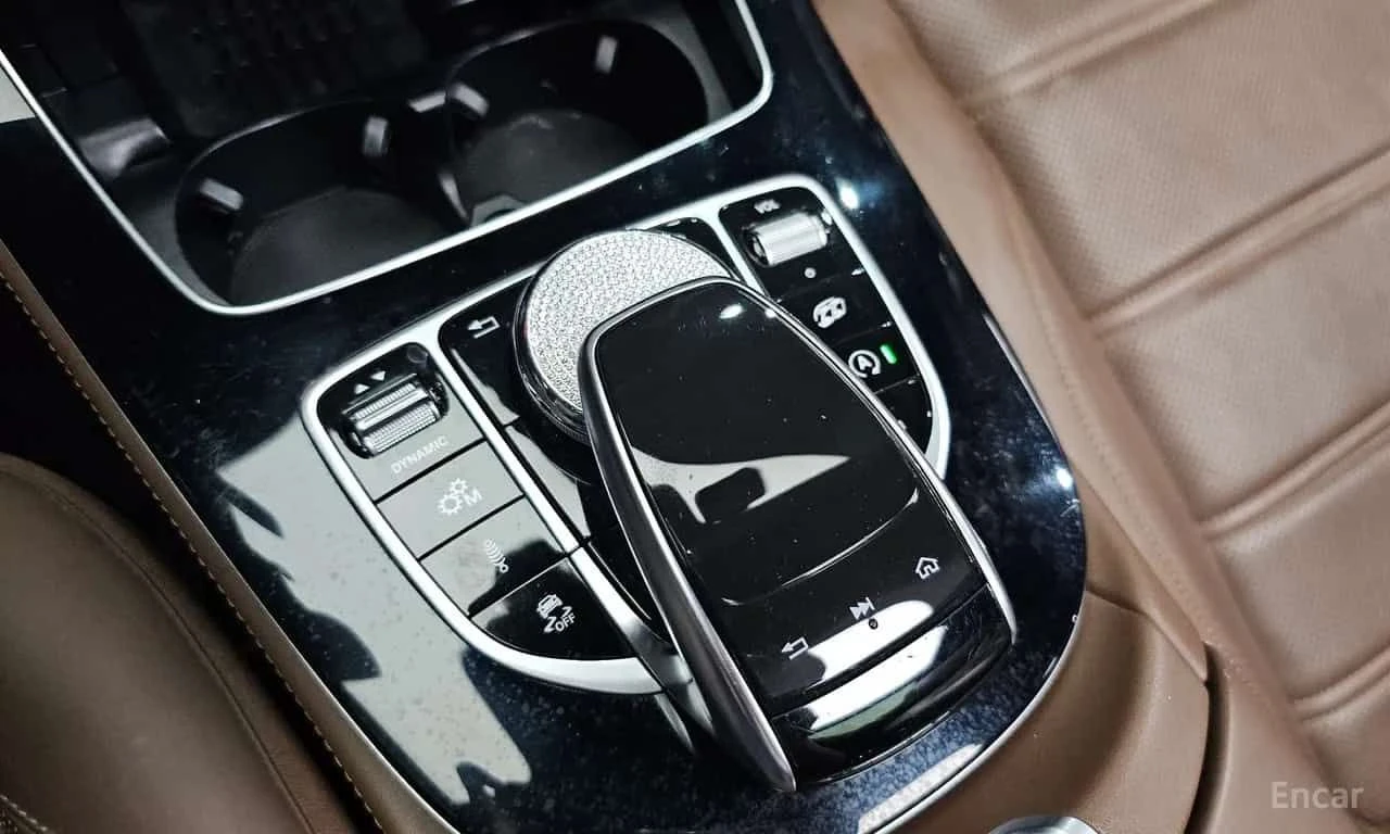 Mercedes-Benz E 53 AMG * E53 AMG 4MATIC+ * CARFAX * ЦЕНА ДО БГ, снимка 16 - Автомобили и джипове - 55530971