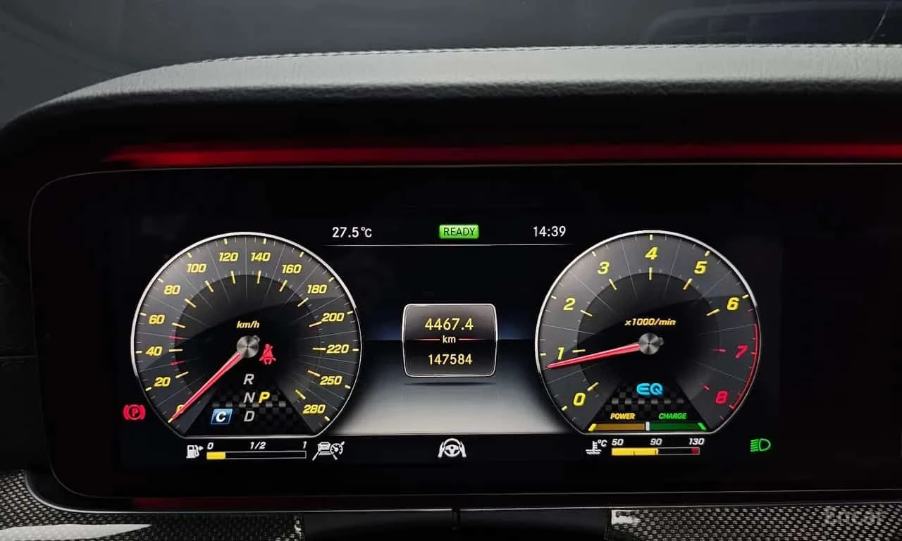 Mercedes-Benz E 53 AMG * E53 AMG 4MATIC+ * CARFAX * ЦЕНА ДО БГ, снимка 11 - Автомобили и джипове - 55530971