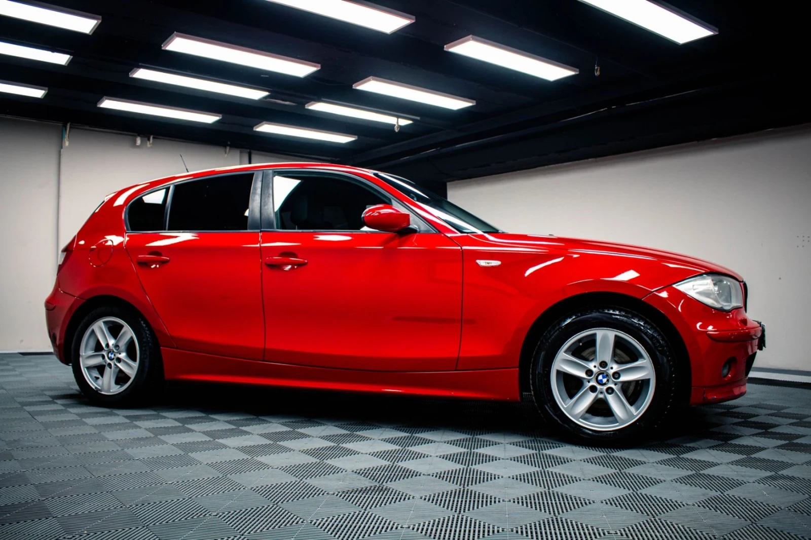BMW 120 ГАЗ/БЕНЗИН НАВИГАЦИЯ, снимка 3 - Автомобили и джипове - 56340581