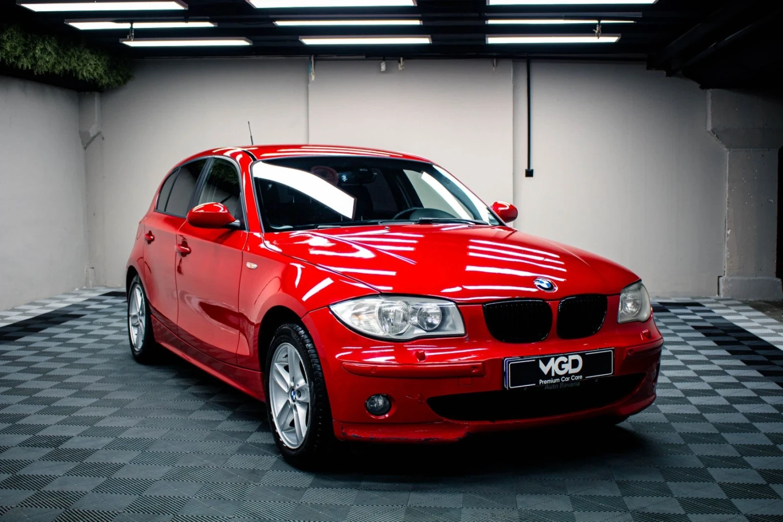 BMW 120 ГАЗ/БЕНЗИН НАВИГАЦИЯ, снимка 2 - Автомобили и джипове - 56340581