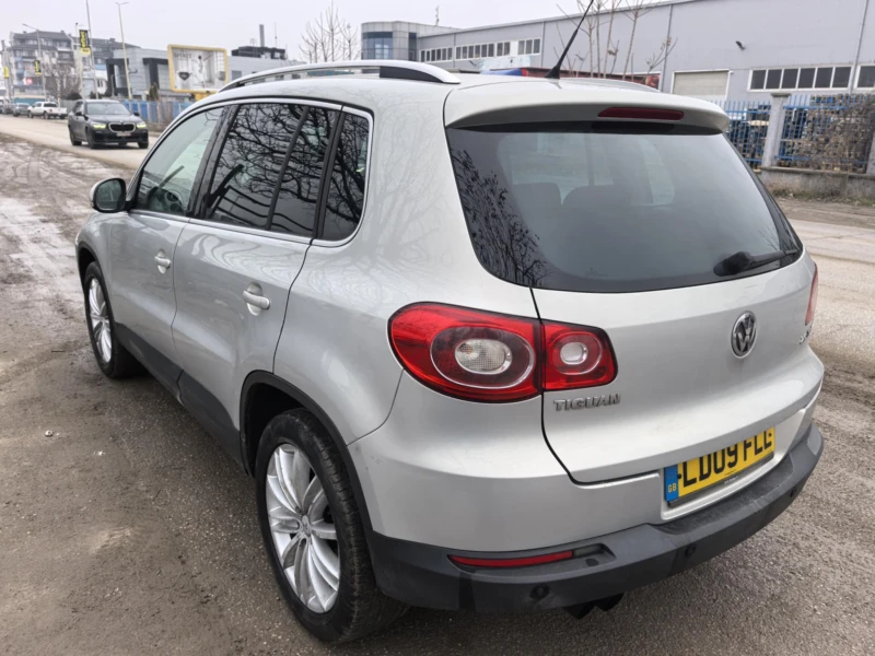 VW Tiguan 2.0tdi 2 броя, снимка 7 - Автомобили и джипове - 40007359