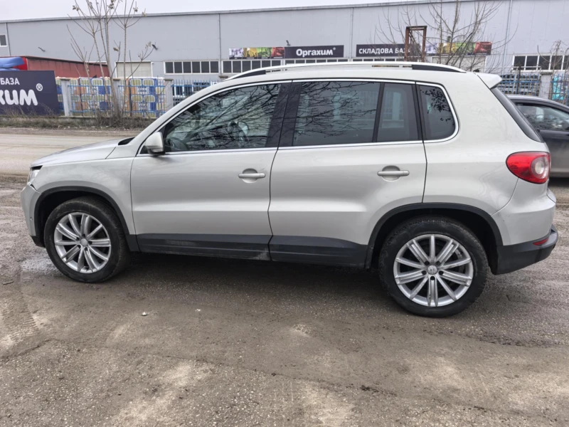VW Tiguan 2.0tdi 2 броя, снимка 8 - Автомобили и джипове - 40007359