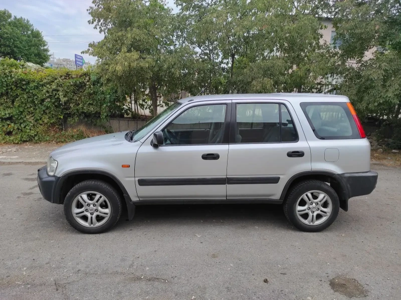 Honda Cr-v, снимка 2 - Автомобили и джипове - 47074130