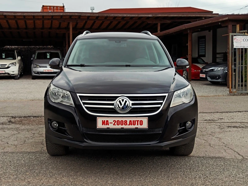 VW Tiguan 2.0 i* 4x4* DSG* АВТОМАТИК* НОВ ВНОС* , снимка 2 - Автомобили и джипове - 47684078