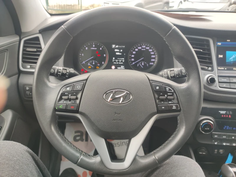 Hyundai Tucson Джип, снимка 10 - Автомобили и джипове - 52577730