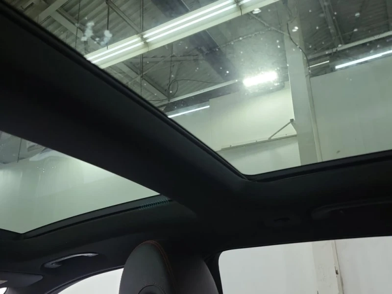 Mercedes-Benz GLC 43 AMG BEAMLED * 360 * CARFAX * ЦЕНА ДО БЪЛГАРИЯ, снимка 13 - Автомобили и джипове - 53042662