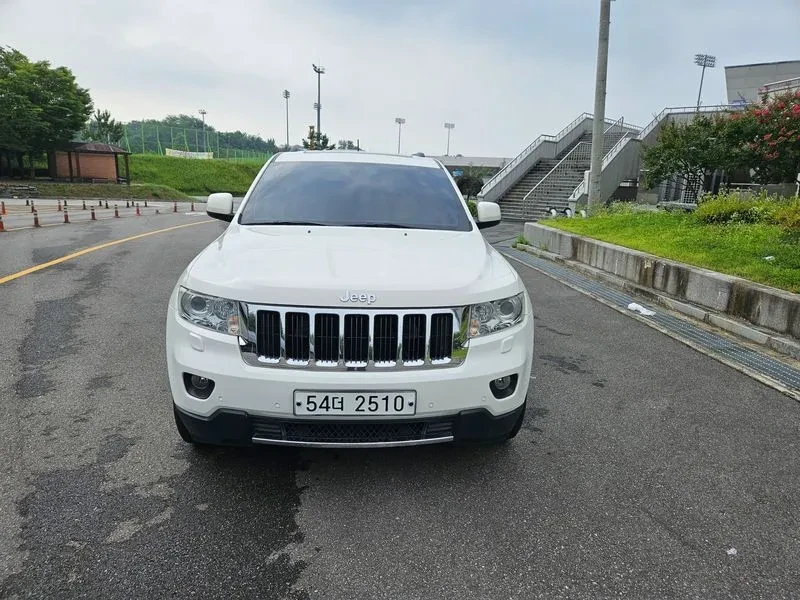 Jeep Grand cherokee 3.0 Diesel Laredo Wk2, снимка 10 - Автомобили и джипове - 56112134