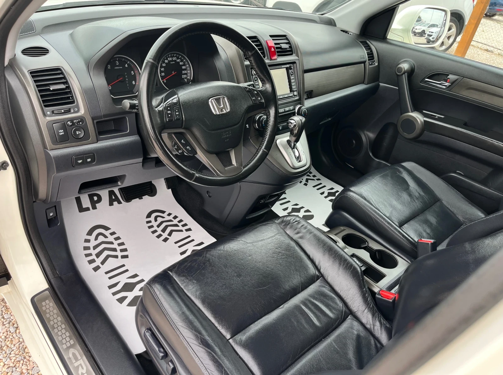 Honda Cr-v AUTOMAT* DISTR* PANORAMA* NAVI* KAMERA* FULL - изображение 8