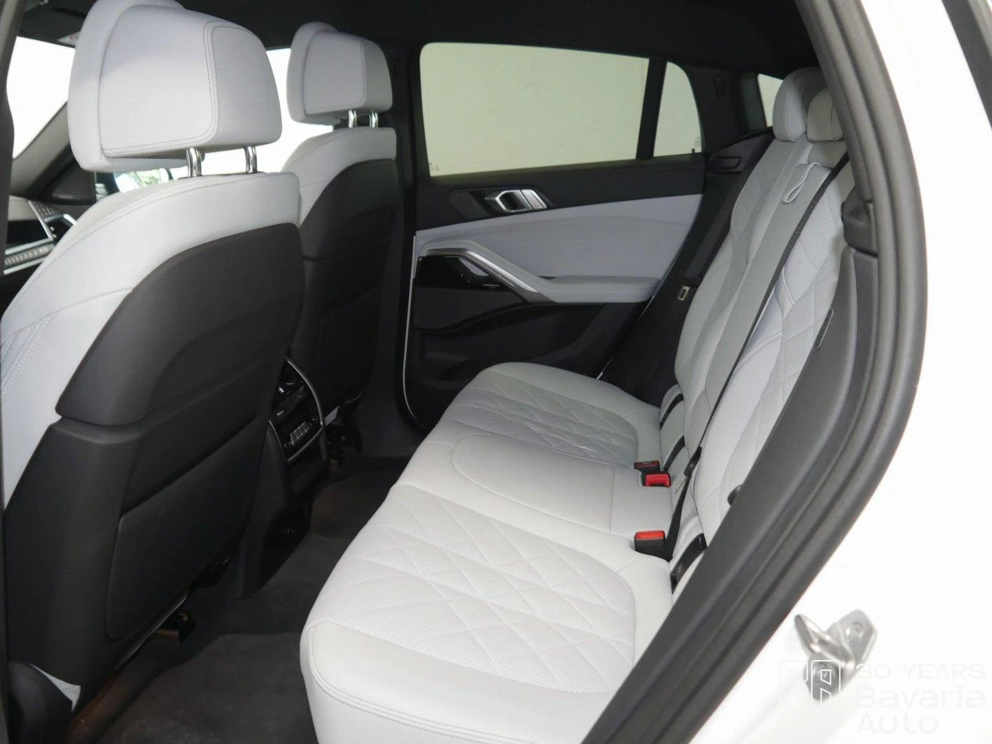 BMW X6 40d xDrive M Sport Paket - изображение 8