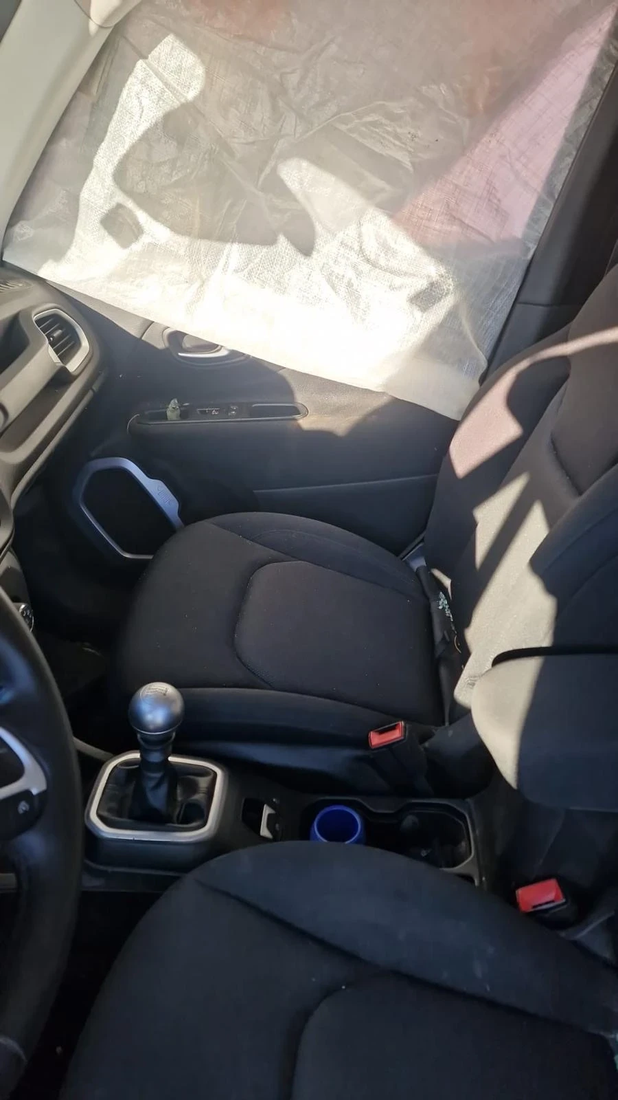 Jeep Renegade 94.000 km / 120cv / Benzin / | Mobile.bg — изображение 11