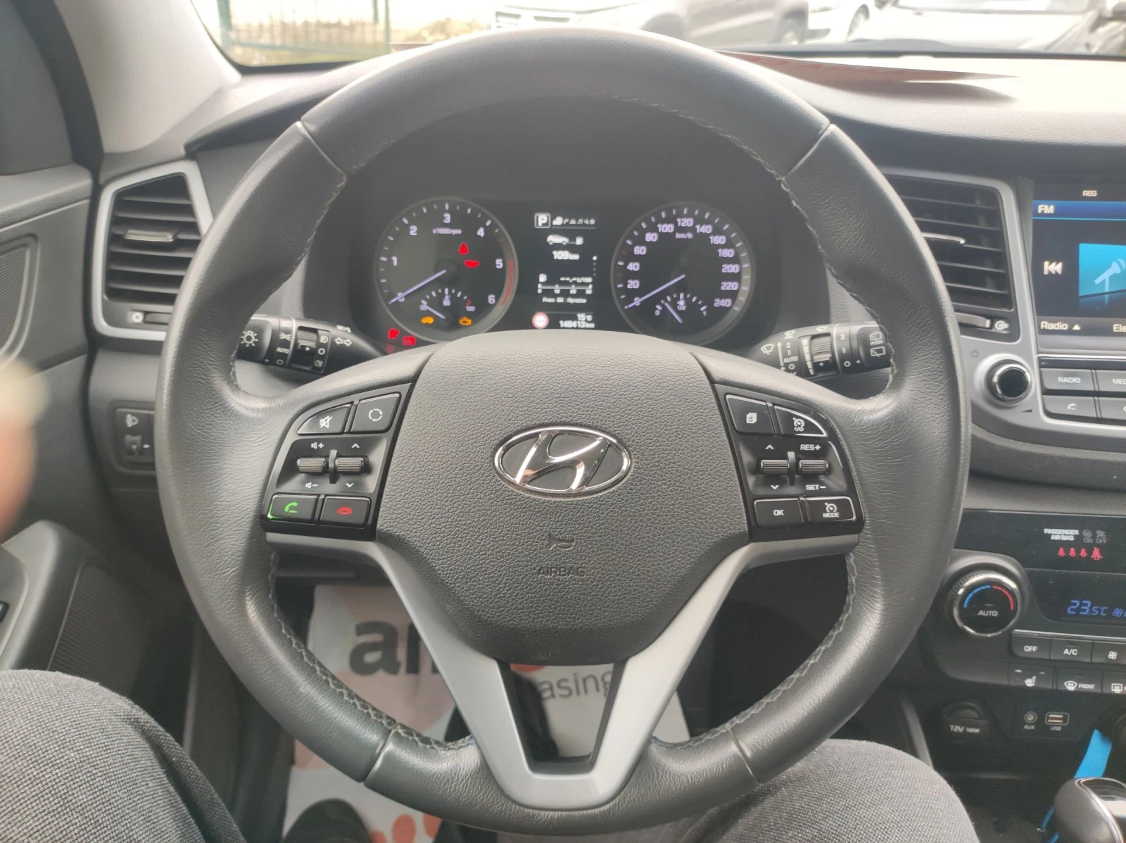 Hyundai Tucson Джип - изображение 10