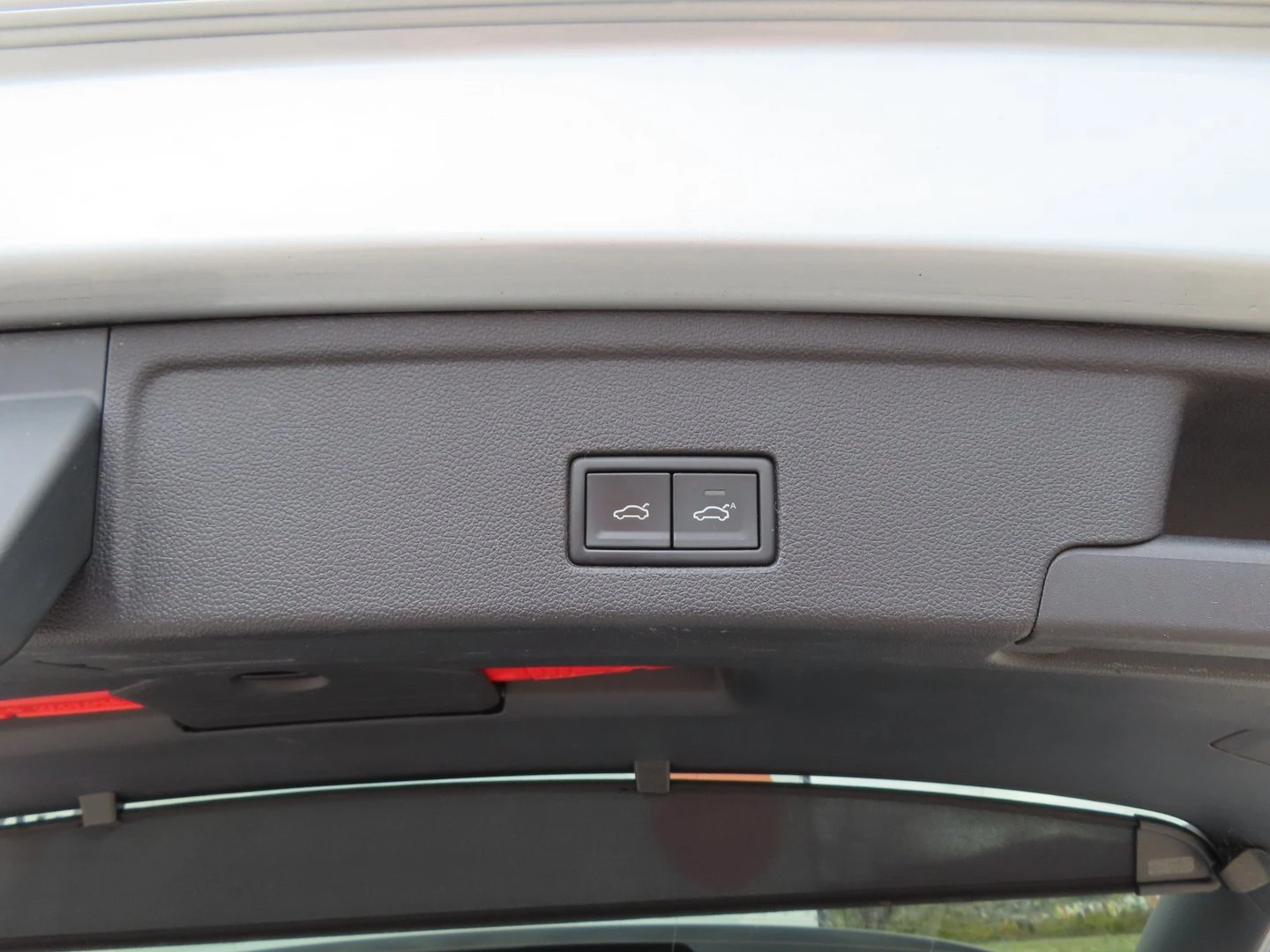 VW Touareg Elegance 3.0 V6 TDI SCR 4MOTION | Mobile.bg � ����������� 16