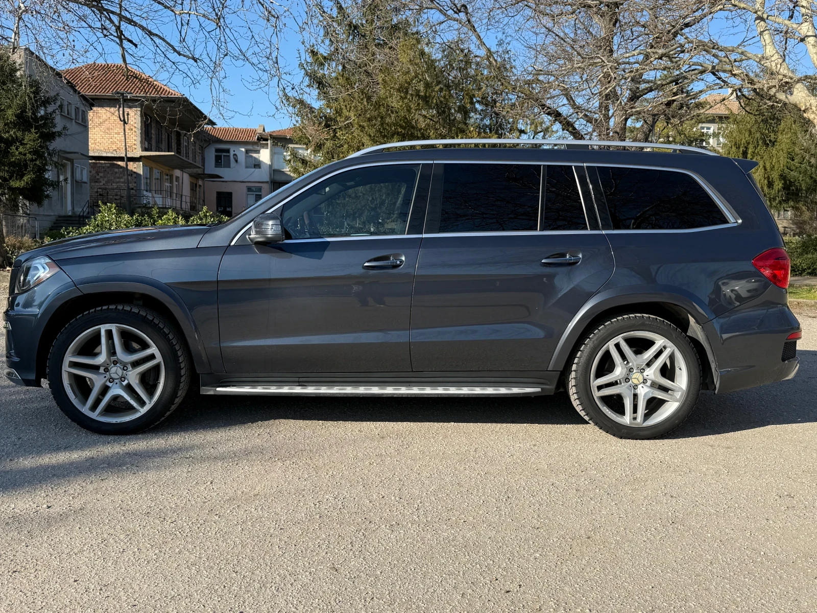 Mercedes-Benz GL 550 КОЖА , ОБДУХВАНЕ , NAVI, ПАНОРАМА, НОВИ ГУМИ! - изображение 5