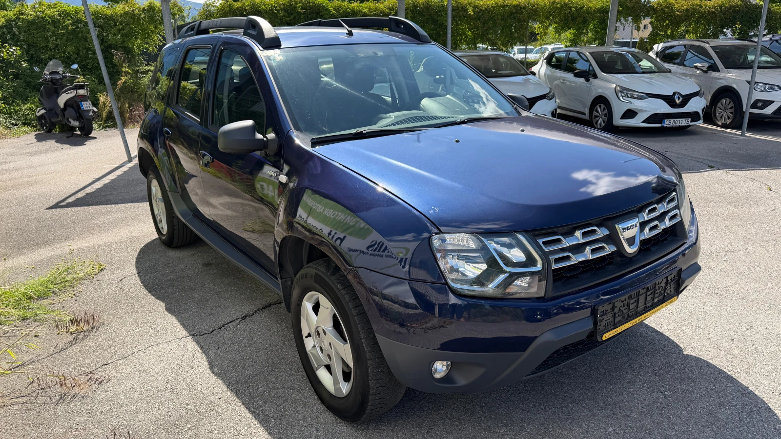 Dacia Duster 1.5 dCi 4x4, снимка 2 - Автомобили и джипове - 54930975