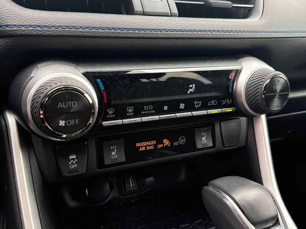 Toyota Rav4 | Hybrid SE | DDSTRONIC | ПОДГРЕВ | CARFAX | , снимка 14 - Автомобили и джипове - 54954880