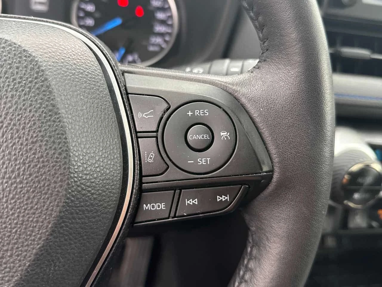 Toyota Rav4 | Hybrid SE | DDSTRONIC | ПОДГРЕВ | CARFAX | , снимка 13 - Автомобили и джипове - 54954880