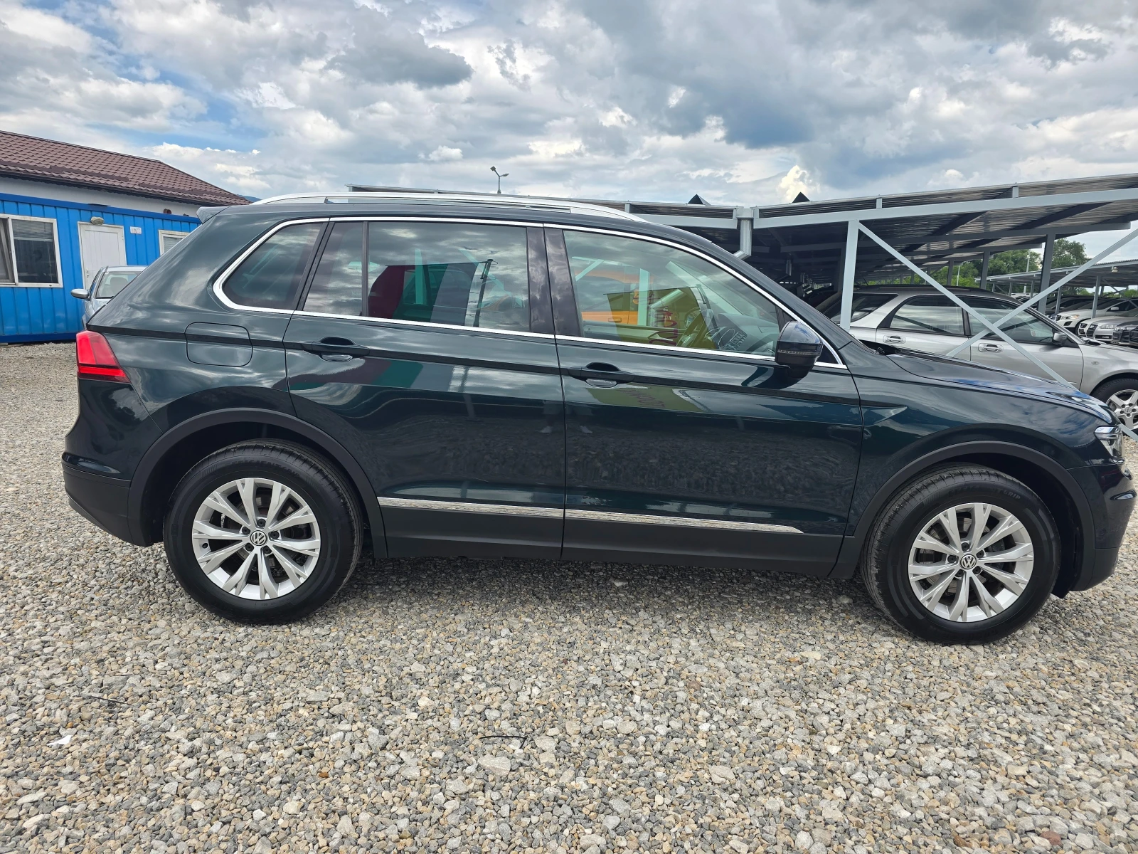 VW Tiguan 2.0 DSG OFFROUD ! ! EURO6, снимка 6 - Автомобили и джипове - 55276877
