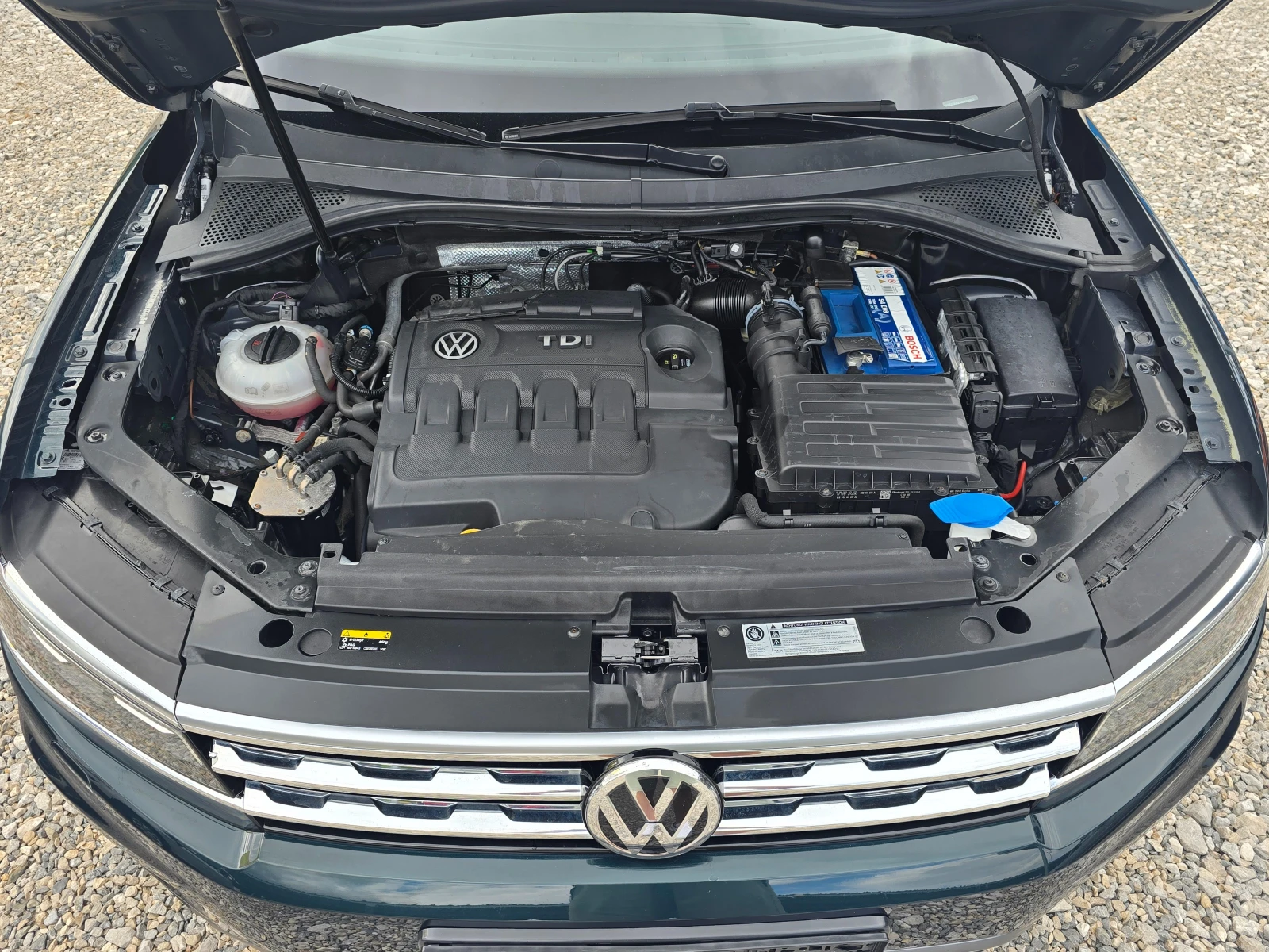 VW Tiguan 2.0 DSG OFFROUD ! ! EURO6, снимка 17 - Автомобили и джипове - 55276877