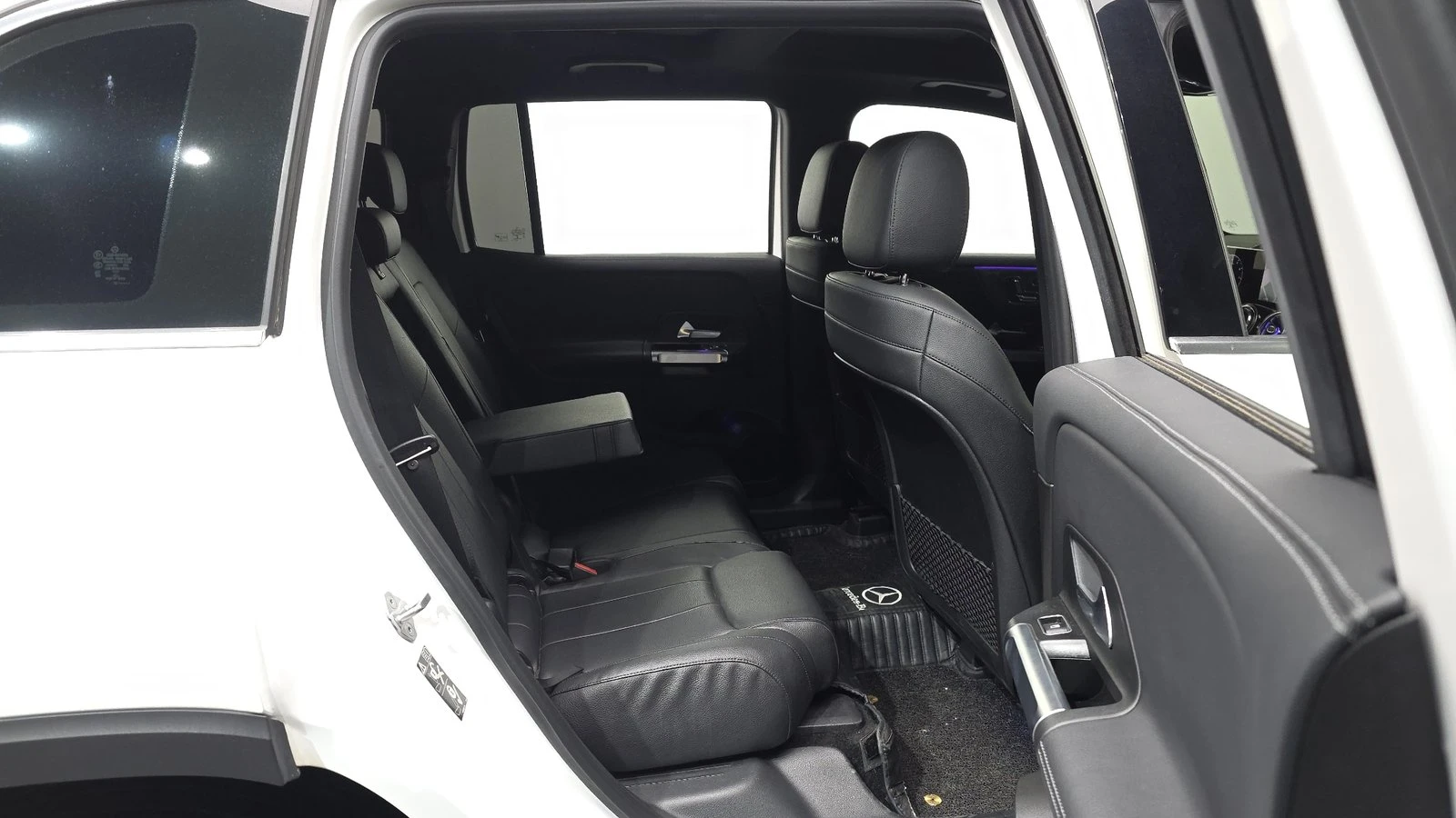 Mercedes-Benz GLB 220 ���* KEYLESS* ��. ��������* ������ ���� | Mobile.bg � ����������� 12