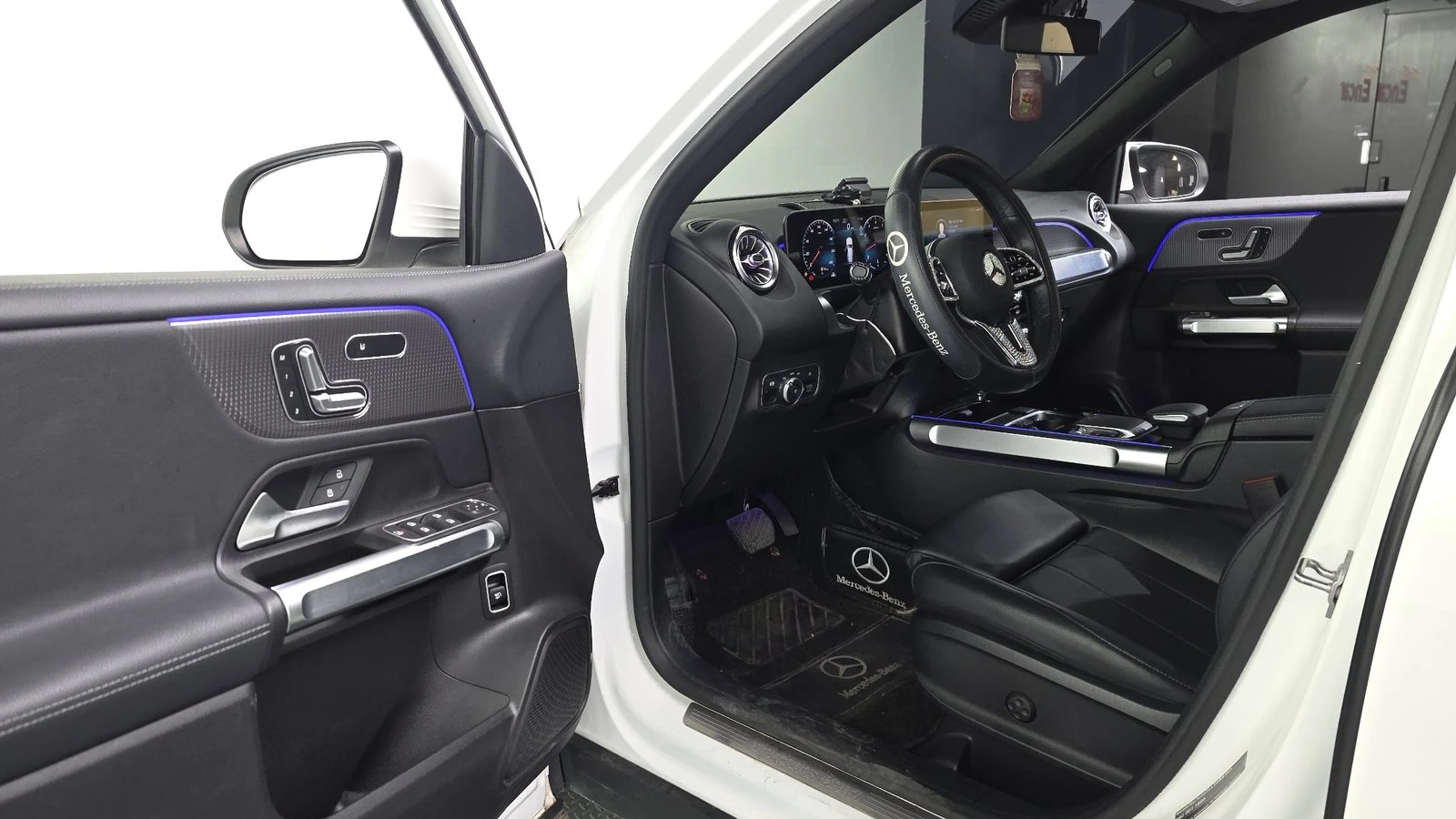 Mercedes-Benz GLB 220 ���* KEYLESS* ��. ��������* ������ ���� | Mobile.bg � ����������� 10