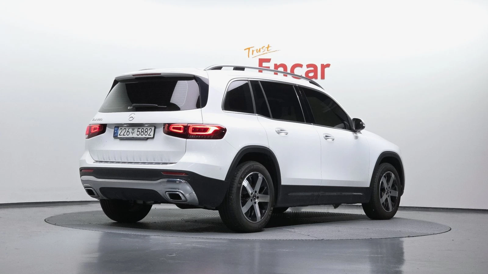 Mercedes-Benz GLB 220 ���* KEYLESS* ��. ��������* ������ ���� | Mobile.bg � ����������� 2