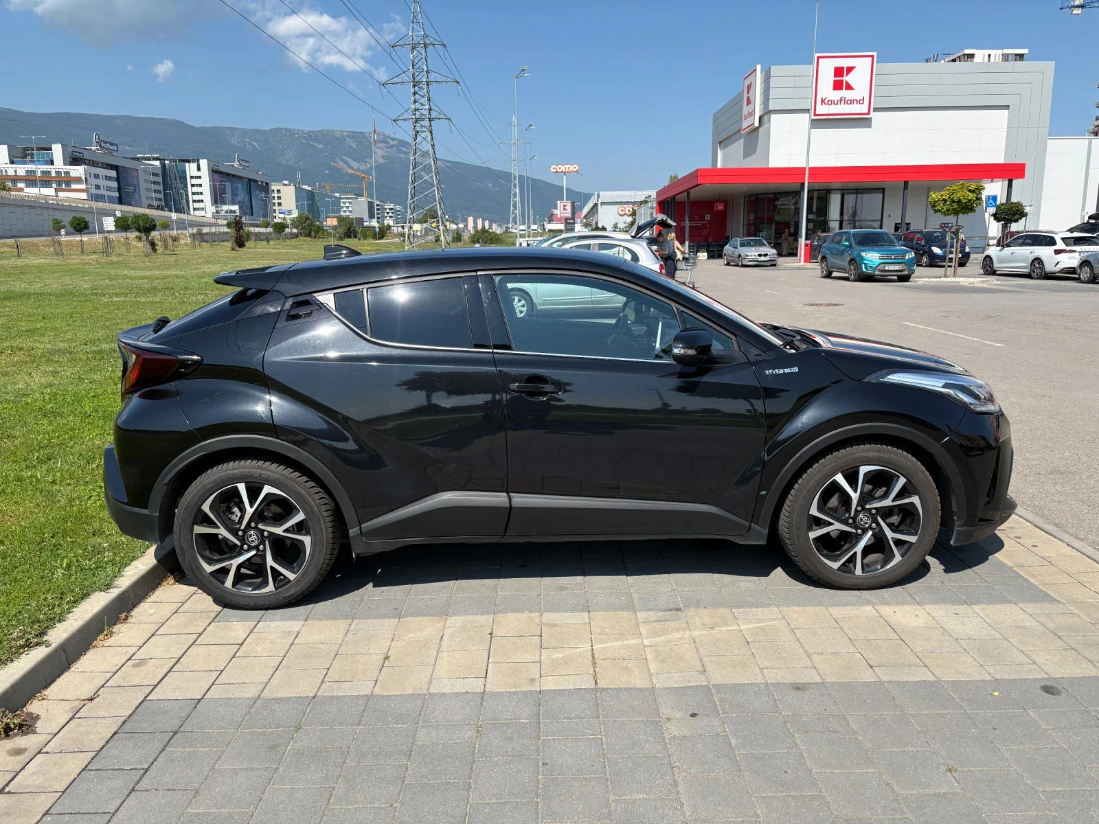 Toyota C-HR 2.0 Hybrid CLUB, снимка 8 - Автомобили и джипове - 55339134