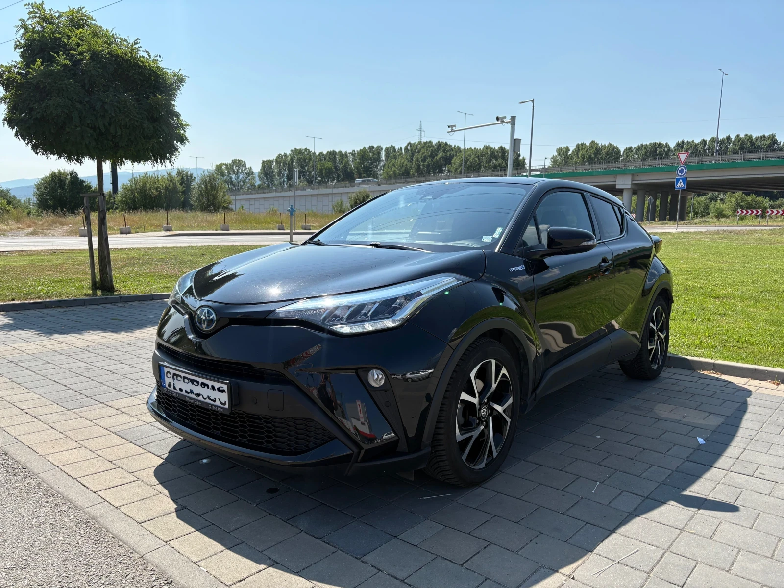 Toyota C-HR 2.0 Hybrid CLUB, снимка 3 - Автомобили и джипове - 55339134