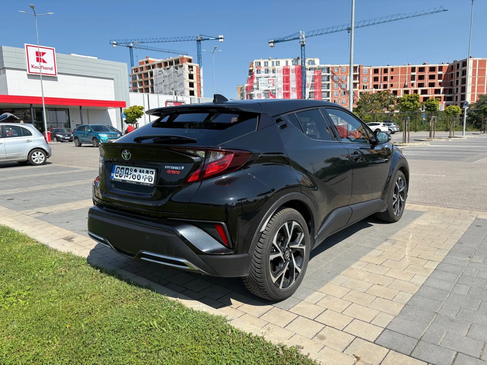 Toyota C-HR 2.0 Hybrid CLUB, снимка 7 - Автомобили и джипове - 55339134