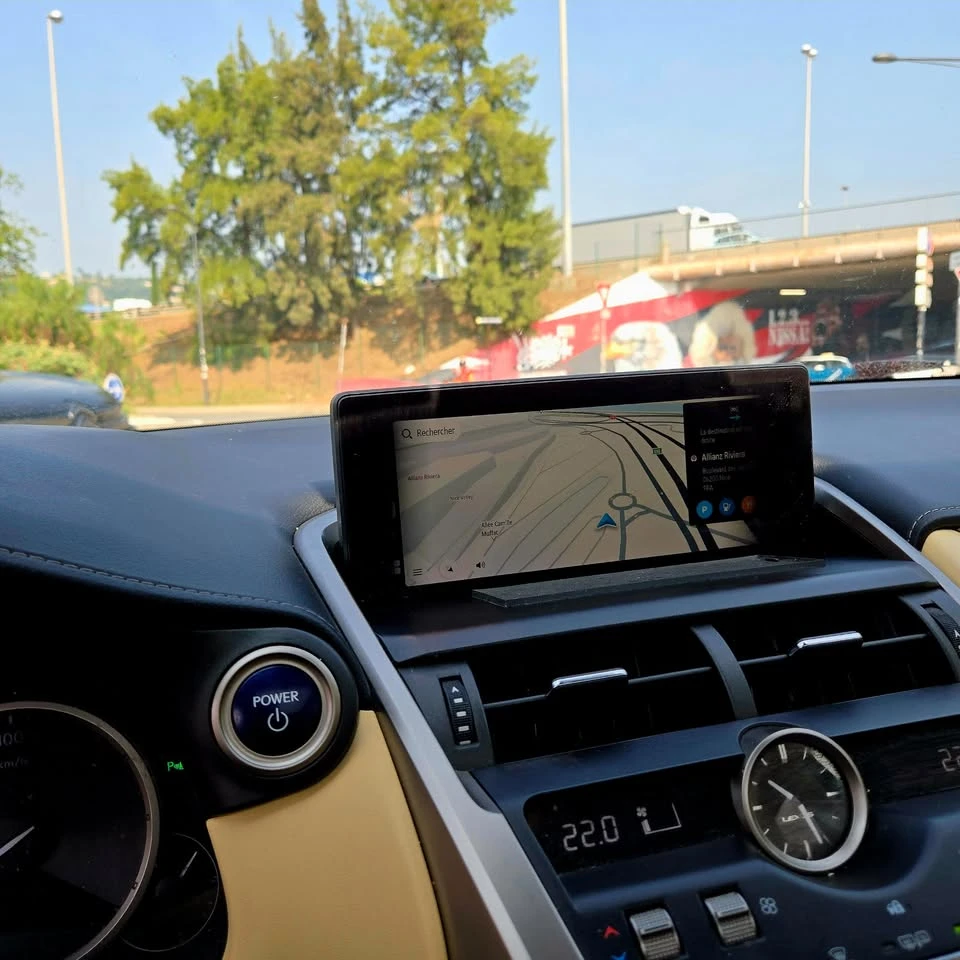 Lexus NX 300h 4x4, снимка 8 - Автомобили и джипове - 55381955