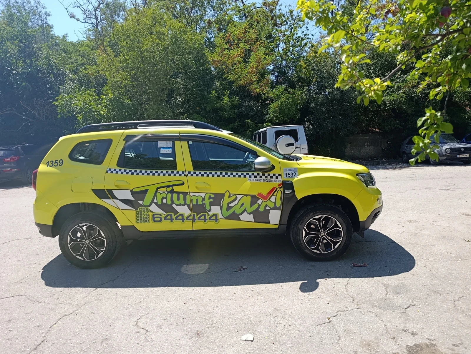Dacia Duster, снимка 11 - Автомобили и джипове - 55679399