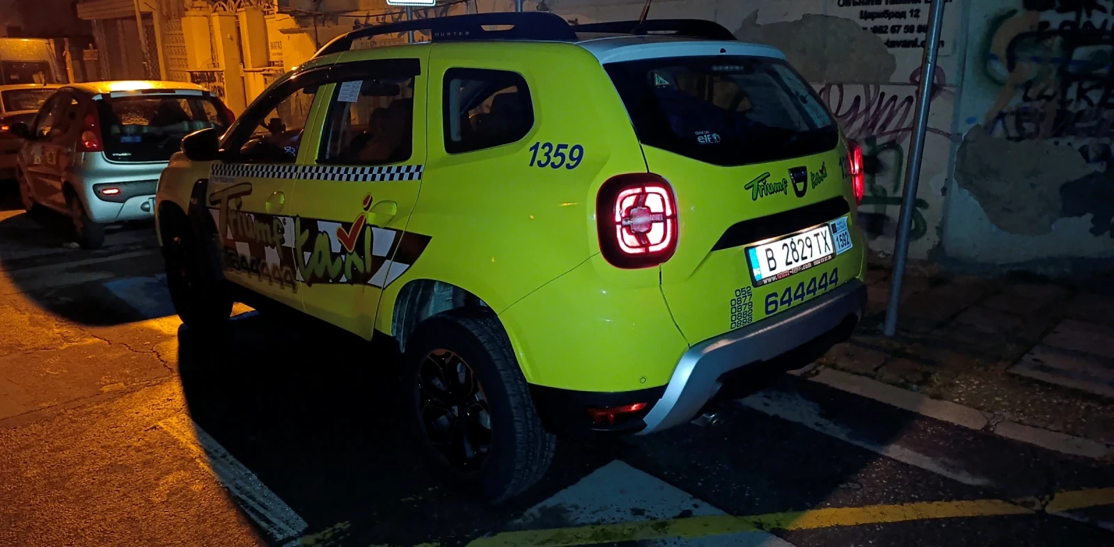 Dacia Duster, снимка 4 - Автомобили и джипове - 55679399