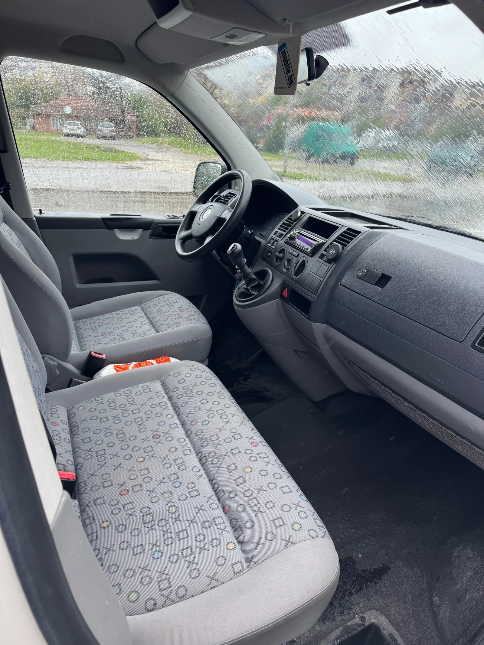VW T5 Transporter, снимка 13 - Бусове и автобуси - 55398014