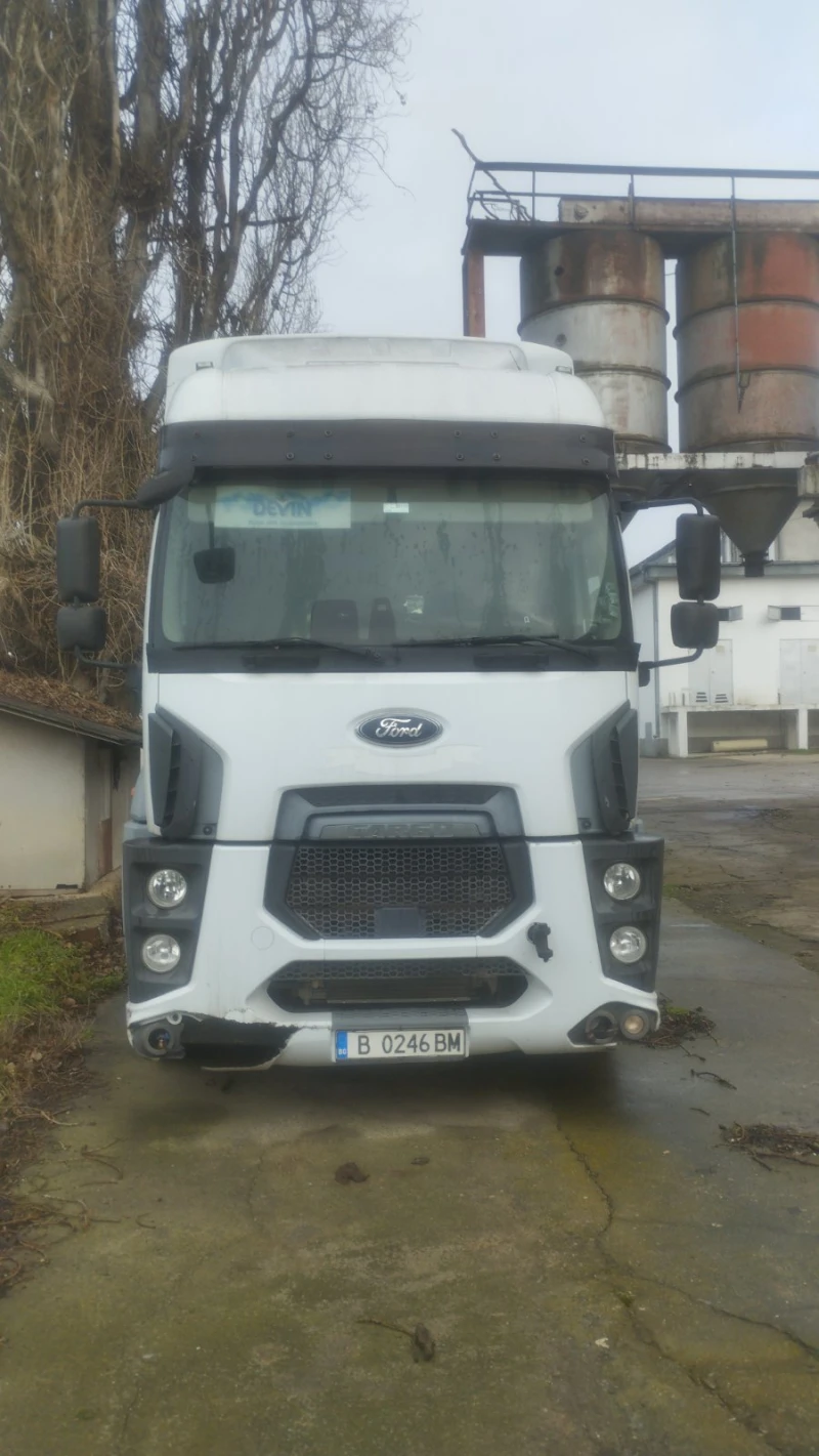 Ford Cargo
