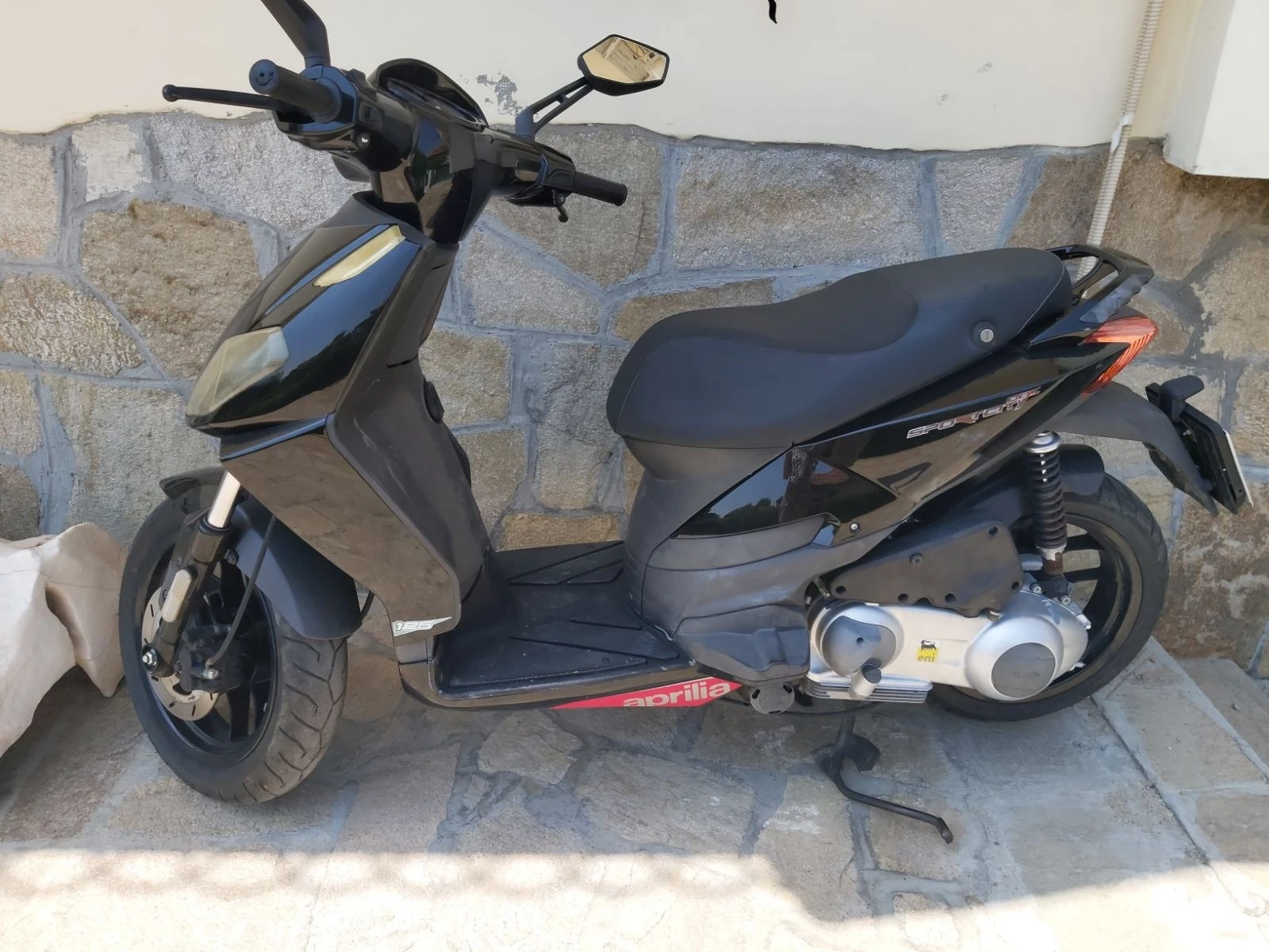 Aprilia 125  - изображение 2